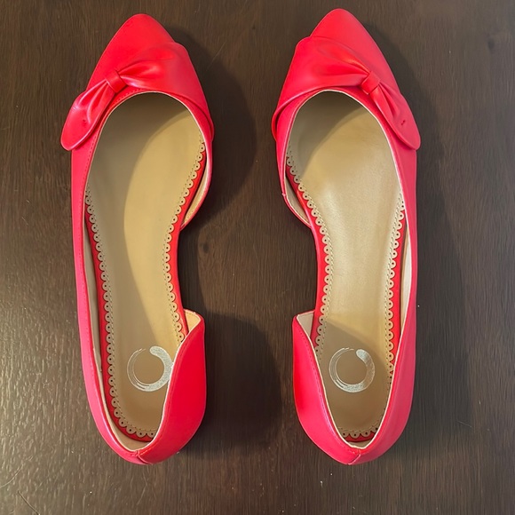 Shoes - Journee flats